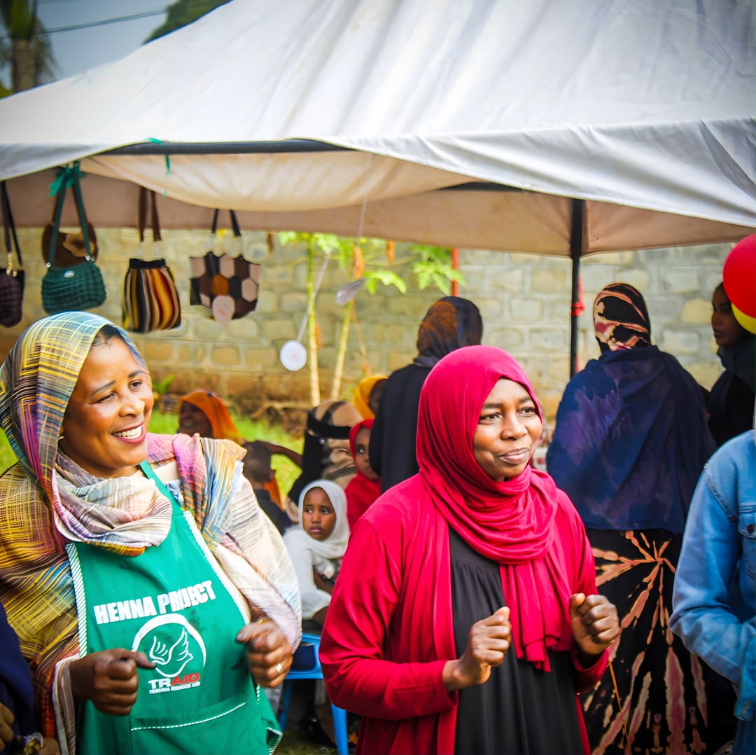 Refugees and members of the host community interact during the exhibition, building understanding, trust and stronger relationships